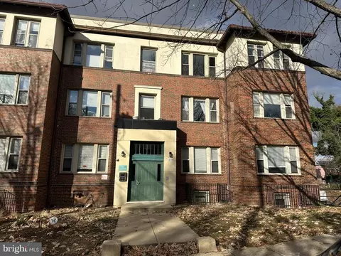 1218 Perry St NE #202, Washington, DC 20017