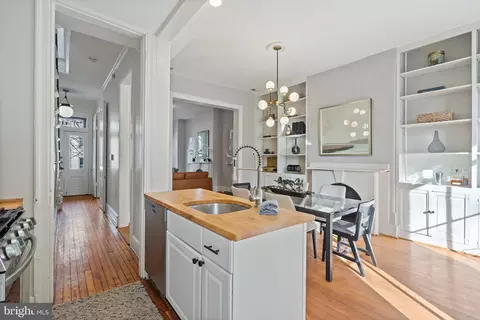 419 Constitution Ave NE, Washington, DC 20002 photo 18