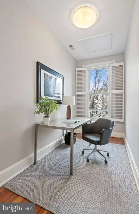 419 Constitution Ave NE, Washington, DC 20002 photo 26