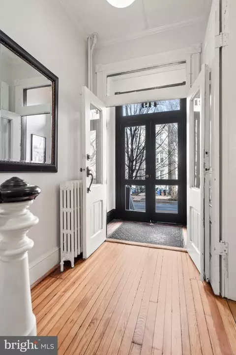 419 Constitution Ave NE, Washington, DC 20002 photo 5