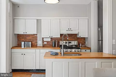419 Constitution Ave NE, Washington, DC 20002 photo 16