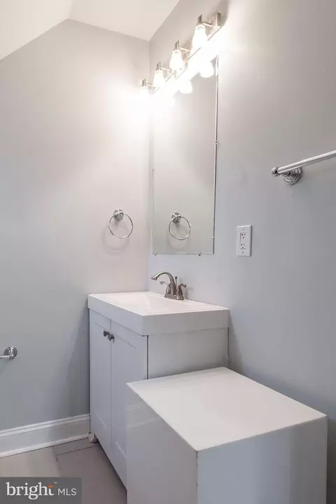 5044 Call Pl SE, Washington, DC 20019 photo 24