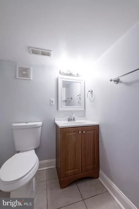 5044 Call Pl SE, Washington, DC 20019 photo 28