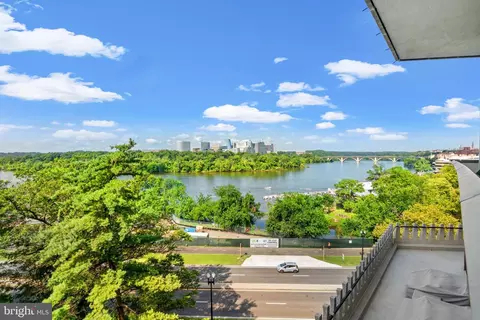 2700 Virginia Ave NW #801, Washington, DC 20037