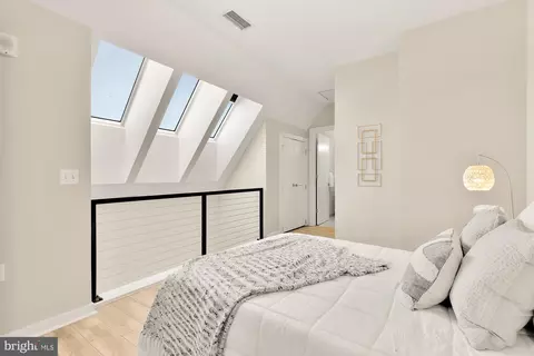 911 2nd St NE #503, Washington, DC 20002 photo 34