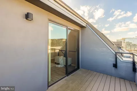 911 2nd St NE #503, Washington, DC 20002 photo 32