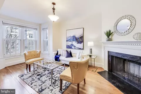 331 F St NE, Washington, DC 20002 photo 3