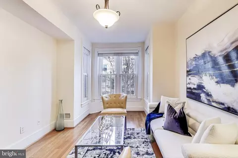 331 F St NE, Washington, DC 20002 photo 4