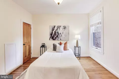 331 F St NE, Washington, DC 20002 photo 18