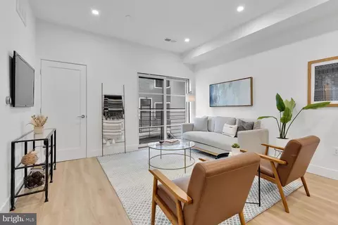 Living - 2310 4th St NE #6, Washington, DC 20002 photo 2 of 3