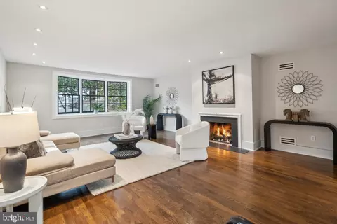 325 Constitution Ave NE, Washington, DC 20002 photo 5
