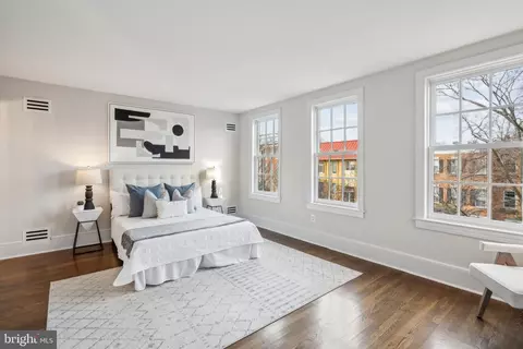 325 Constitution Ave NE, Washington, DC 20002 photo 16