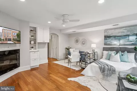 325 Constitution Ave NE, Washington, DC 20002 photo 22