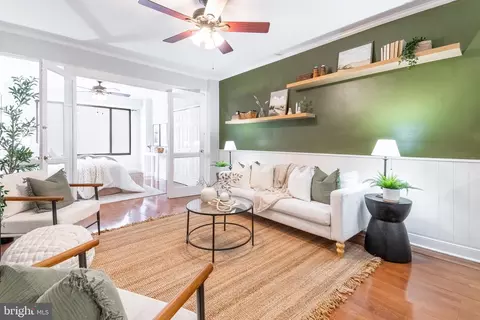 1 Scott Cir NW #402, Washington, DC 20036