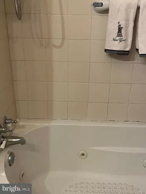 Bath - 613 K St NE, Washington, DC 20002 photo 2 of 4