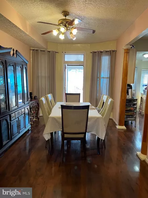 Dining - 613 K St NE, Washington, DC 20002 photo 1 of 3