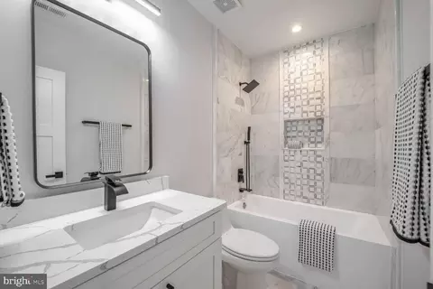 1209 5th St NE, Washington, DC 20002 photo 23