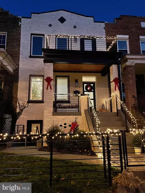 1209 5th St NE, Washington, DC 20002 photo 2