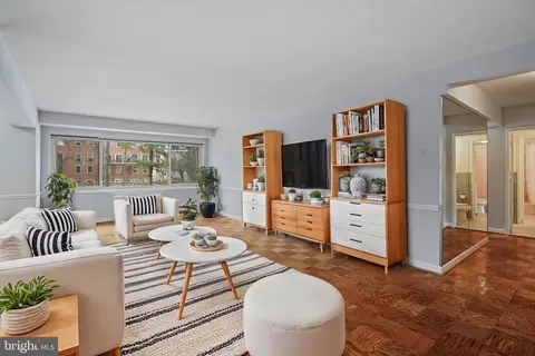 4201 Cathedral Ave NW #602W, Washington, DC 20016