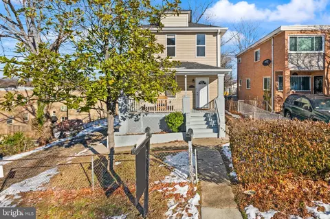 5206 Clay St NE, Washington, DC 20019