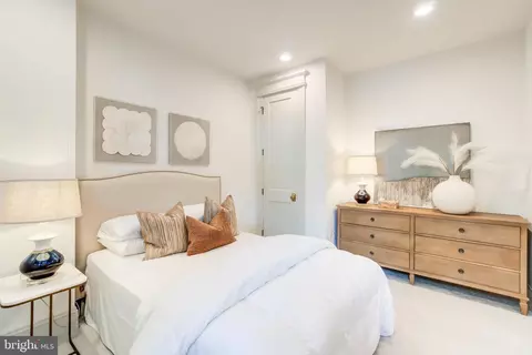Bedroom - 214 10th St NE, Washington, DC 20002 photo 4 of 5
