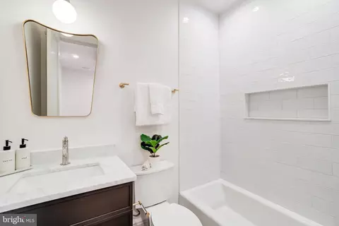 Bath - 214 10th St NE, Washington, DC 20002 photo 5 of 5