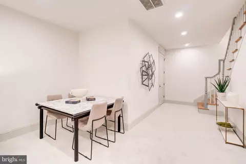 Entry Way - 214 10th St NE, Washington, DC 20002 photo 3 of 3