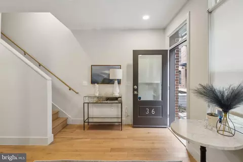 1309 E Street St SE #36, Washington, DC 20003 photo 2