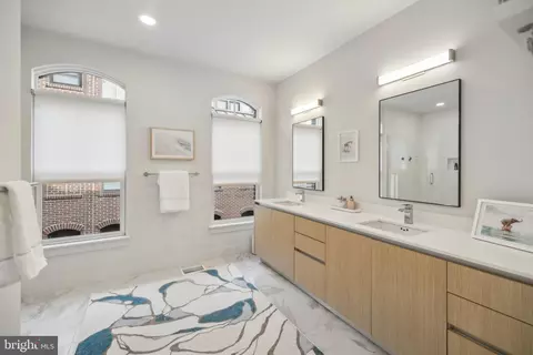1309 E Street St SE #36, Washington, DC 20003 photo 17