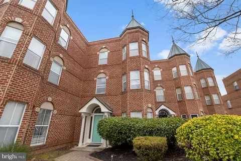 3726 Burnham Pl NE, Washington, DC 20019