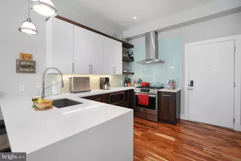 1337 K St SE #PH-1, Washington, DC 20003 photo 15