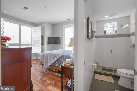 1337 K St SE #PH-1, Washington, DC 20003 photo 21