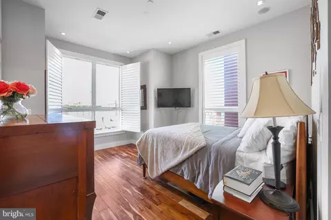 1337 K St SE #PH-1, Washington, DC 20003 photo 18