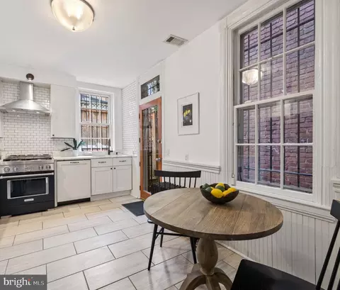 339 8th St NE, Washington, DC 20002 photo 22
