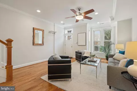 403 12th St NE, Washington, DC 20002 photo 4