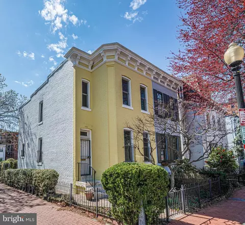 1502 Caroline St NW, Washington, DC 20009