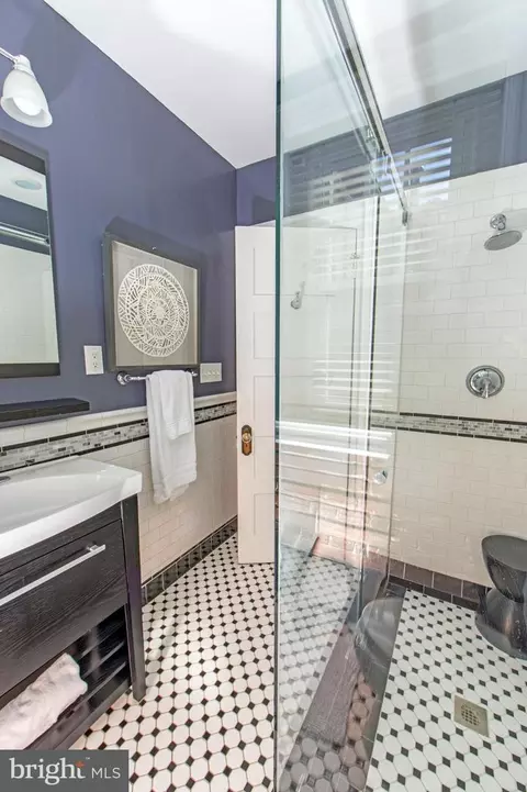 115 2nd St NE #4, Washington, DC 20002 photo 15