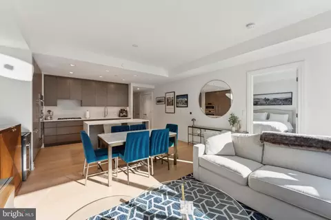 2501 M St NW #207, Washington, DC 20037