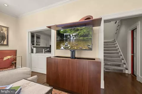 3224 Volta Pl NW, Washington, DC 20007 photo 14