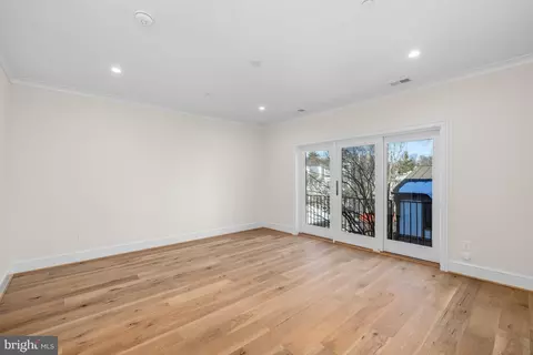 3601 R NW, Washington, DC 20007 photo 9