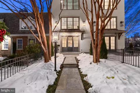 3601 R NW, Washington, DC 20007 photo 2