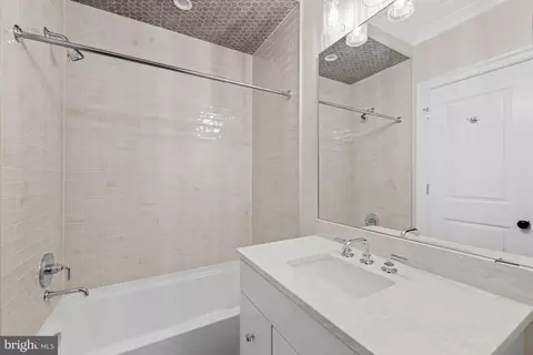 3601 R NW, Washington, DC 20007 photo 14