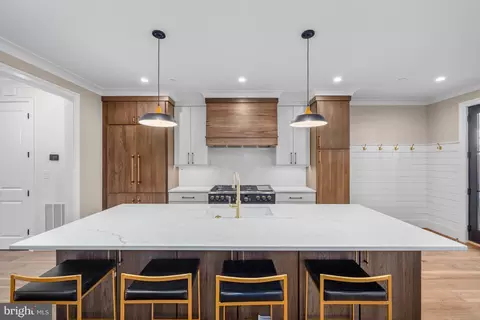 3601 R NW, Washington, DC 20007 photo 5