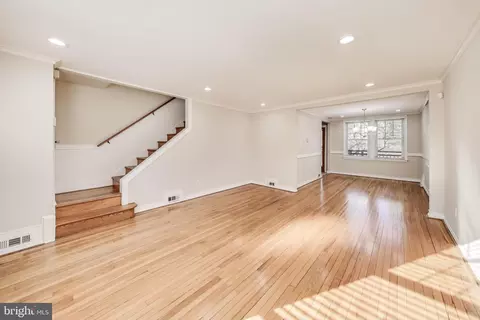 4020 E St SE, Washington, DC 20019 photo 6