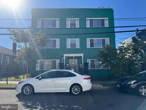 4013 Gault Pl NE, Washington, DC 20019