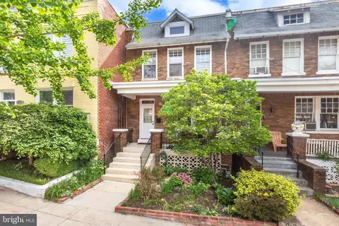 3725 9th St NW, Washington, DC 20010