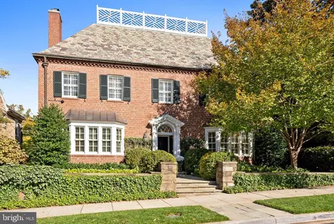 2439 Wyoming Ave NW, Washington, DC 20008