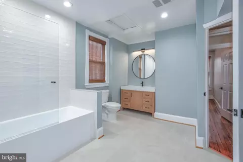 1424 C St NE, Washington, DC 20002 photo 20