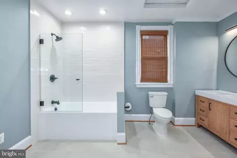1424 C St NE, Washington, DC 20002 photo 23