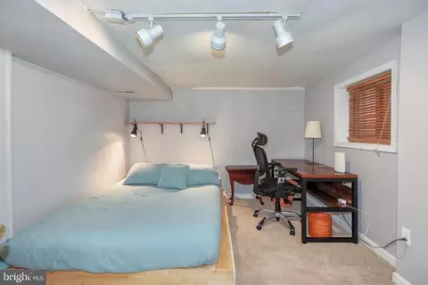 1424 C St NE, Washington, DC 20002 photo 40